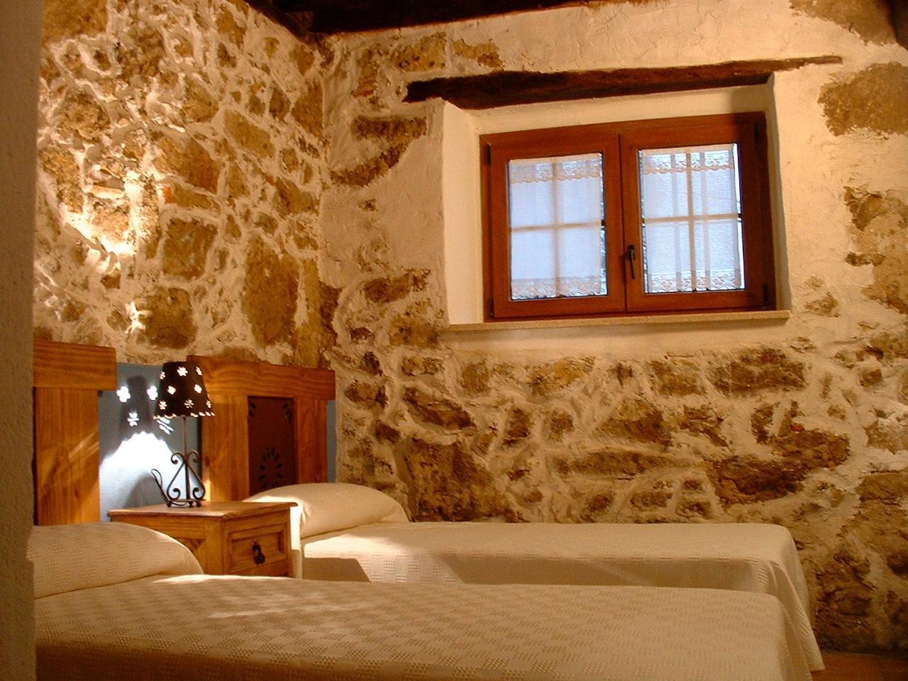 Apartamentos Rurales La Antigua Fonda 칸델레리오 객실 사진
