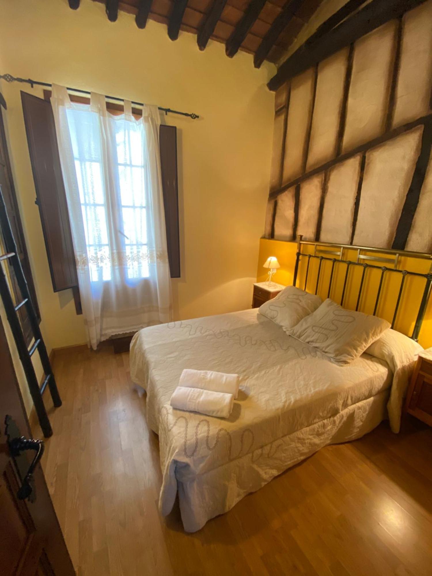 Apartamentos Rurales La Antigua Fonda 칸델레리오 외부 사진