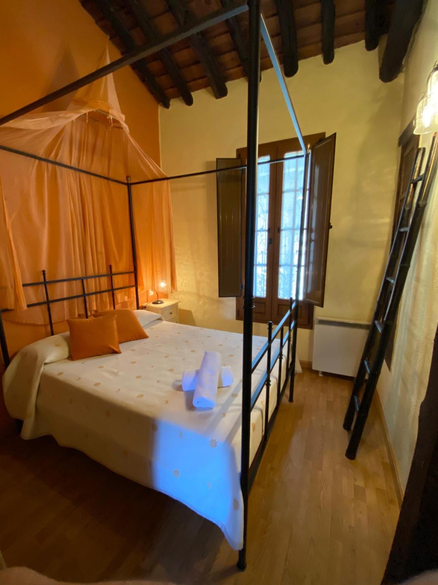 Apartamentos Rurales La Antigua Fonda 칸델레리오 외부 사진